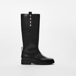 Pearl Boots Size 4 NWT